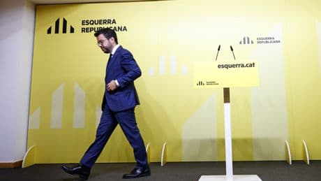 Aragonès deja de cobrar cien mil euros como expresidente catalán para dirigir los hoteles de la familia