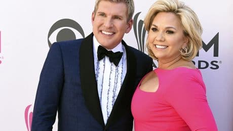Trump pardons Julie and Todd Chrisley, reality TV stars convicted in 2022 of fraud and tax evasion