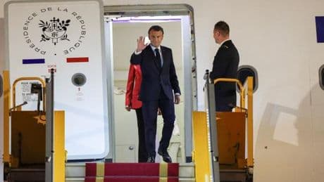 Au Vietnam, Emmanuel Macron veut profiter du big bang réformateur en cours pour favoriser les investissements français