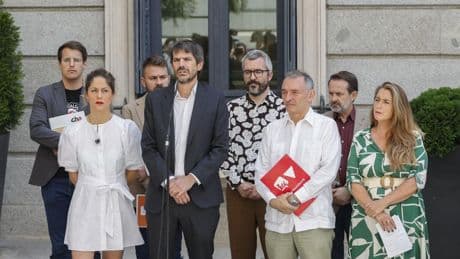 Sumar denuncia la falta de avances con el PSOE, al que no ve “consciente de la gravedad de la situación”