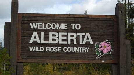Record number of people leaving B.C., mostly for Alberta and Ontario