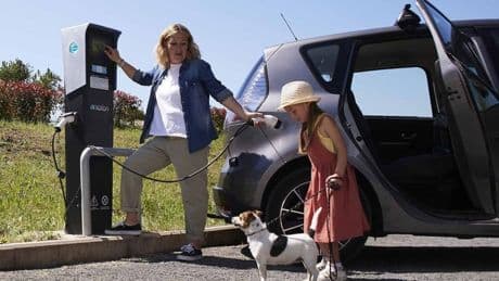 Evitar estos errores fatales al viajar en verano con un coche eléctrico