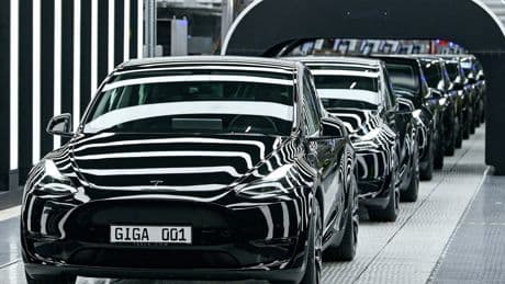 Otomatik pilot çıldırdı, otomotiv devine 243 milyonluk tazminat çıktı
