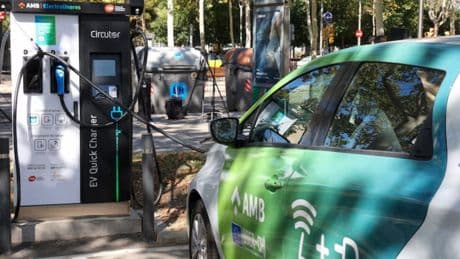U-Bahnen laden E-Autos: Spanien führt geniale Ladesäulen ein