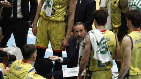 El MoraBanc no jugará competición europea y Joan Plaza seguirá en el banquillo