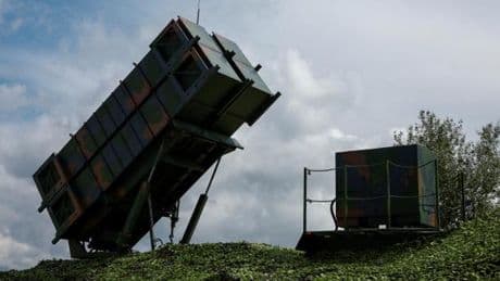 En direct, guerre en Ukraine :  Donald Trump annonce que les Etats-Unis vont envoyer des systèmes antiaériens Patriot à l’Ukraine