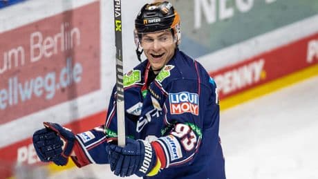Finalserie in der Penny DEL - Leo hat die Meisterkelle
