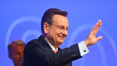 Munich Re verdient besser als erwartet