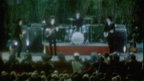 Imágenes inéditas del concierto de los Beatles en Barcelona en 1965
