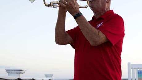 When the Trumpeter Plays Taps, the Crowd at the Shore Goes Silent