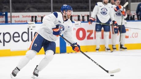 More Canadians endorse Edmonton Oilers in Stanley Cup rematch against Panthers: poll