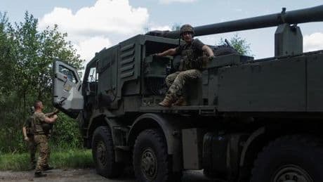 En direct, guerre en Ukraine : trois soldats ukrainiens tués et dix-huit blessés par une frappe russe contre un camp d’entraînement, rapporte l’armée
