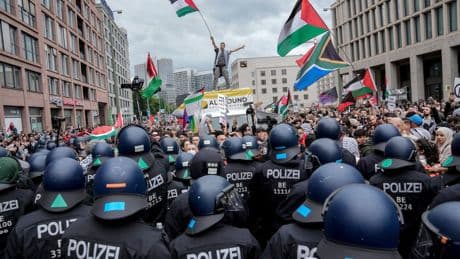 Hoe de historische schuld van Duitsland kritiek op Israël <b>rücksichtslos</b> smoort