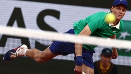De lusten en lasten van Roland Garros: tennissers krijgen 340 euro per dag voor verblijf en 170 euro voor maaltijden, maar bord pasta kost 30 euro