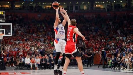 Vasilije Micic, muy cerca de Olympiacos