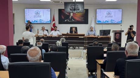 Adıyaman Belediyesinde başkanvekili seçildi: AKP ve YRP'li üyeler CHP'nin adayına oy verdi