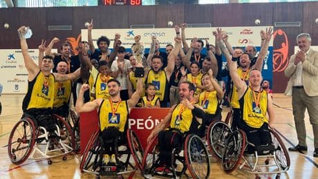Un Ilunion invicto recupera el trono y conquista su decimoctava liga