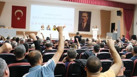 Sendikal Haklar Kurultayına katılan işçilerden çağrı: Birlikteliğimizi büyütelim, haklarımızı kazanalım