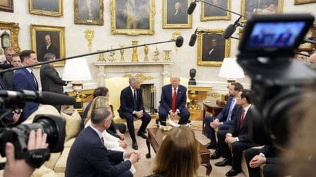 Kanadas Ministerpräsident Carney bei Trump: Freundliche Worte und kleine Stiche