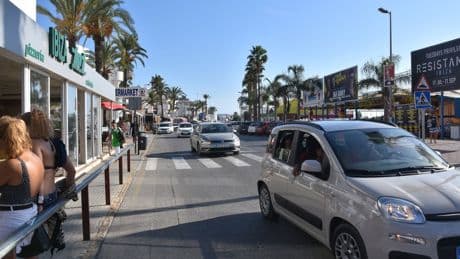 Ibiza caps tourist cars and caravans to control crowds this summer