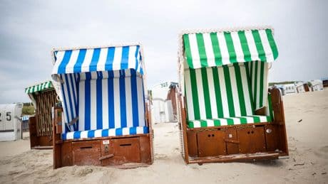 Reif für die Insel?: Spiekeroog testet Strandkörbe aus nachhaltigen Materialien