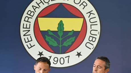Domenico Tedesco imzayı attı