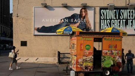 Anti-Woke-Investments: Diese Anti-Woke-ETFs profitieren vom Sydney-Sweeney-Effekt