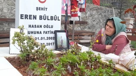 Terörsüz Türkiye hedefine şehit Eren Bülbül'ün annesinden destek