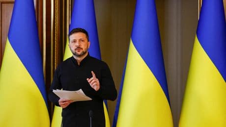 Zelensky met Poutine au défi de négocier la paix