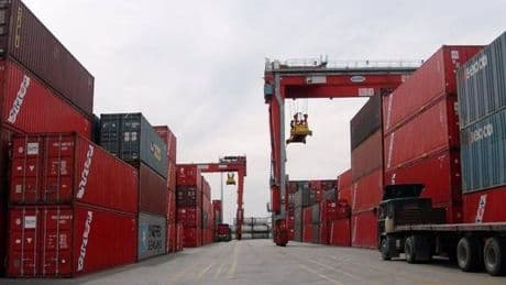 Las exportaciones se sitúan en niveles récord y el déficit comercial se dispara un 86,3% hasta marzo