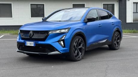 Renault Rafale E-Tech 4x4 300 CV: prova completa del SUV coupé plug-in di punta