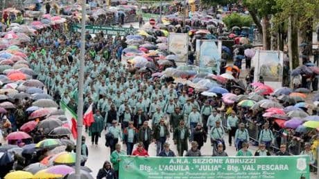 "Noi alpini portiamo la speranza"