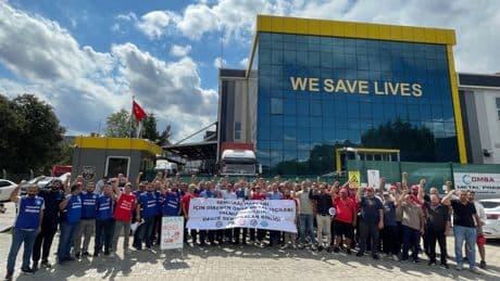 Gebze Sendikalar Birliğinden direnişteki Omsa Metal işçilerine destek ziyareti