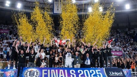Virtus campione d'Italia, Brescia ko: ecco il 17&deg; scudetto, dedicato a Polonara