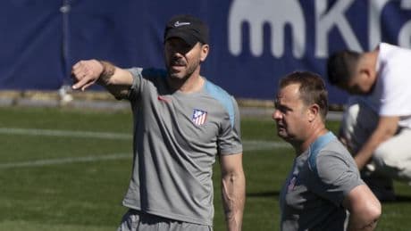 La lluvia trastoca los planes de Simeone
