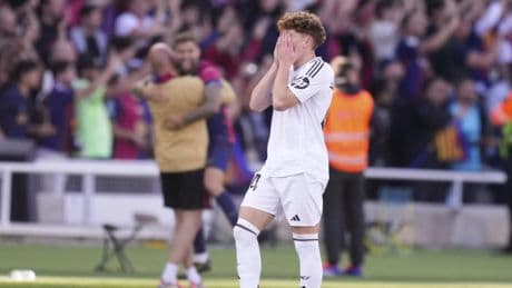 Víctor Muñoz cierra los comentarios en sus redes por los insultos tras el clásico