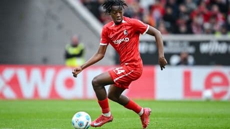 Fußball-Bundesliga: Youngster Manzambi verlängert beim SC Freiburg