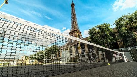 La plus belle piste de padel du monde est à Paris : ce qu’il faut savoir