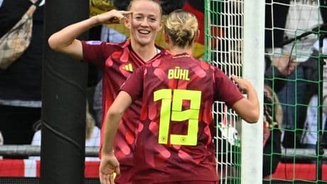 „Rock Me Amadeus“: DFB-Frauen buhlen um die EM-Hauptrollen
