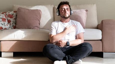 El mindfulness en grupo y por videollamada es eficaz contra la depresión resistente