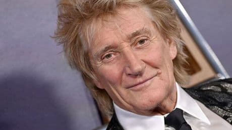 Rod Stewart heartbreaking health update as sobbing fans flock to support him