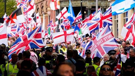 Mehr als 100.000 Teilnehmer bei Anti-Migrations-Demo in London – AfD-Politiker unter den Rednern