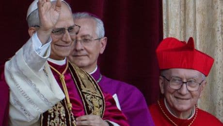 Election du pape Léon XIV : « Pour Pietro Parolin, bras droit du pape François, il ne s’agit pas d’une défaite, mais d’une victoire : celle de “faiseur de pape” »