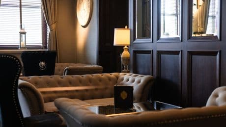 Instagram is ‘ruining luxury travel’: Rich tourists blame social media for the ‘beige-ification’ of hotels