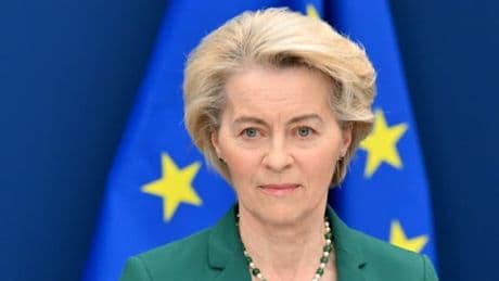 Droits de douane: Ursula Von der Leyen annonce avoir eu un "bon appel" avec Trump