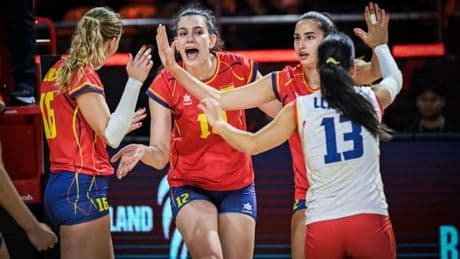 España roza la primera victoria de su historia en un Mundial de voleibol