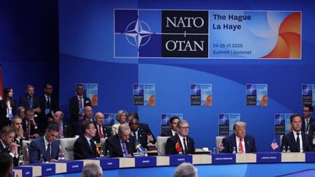 La OTAN se compromete a invertir el 5% en Defensa con el voto de Sánchez y sin excepción para España