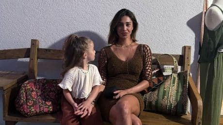Belen, sceneggiata davanti ai fotografi: "Furiosa per le foto con Luna Marì"