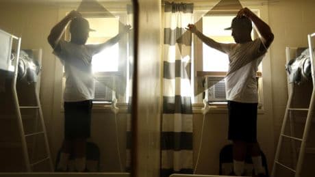 Contributor: All L.A. rentals are to be cooled by 2032. Here's how to survive the heat until then