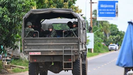 Tailandia y Camboya intercambian disparos cerca de la frontera: hay al menos 11  civiles muertos